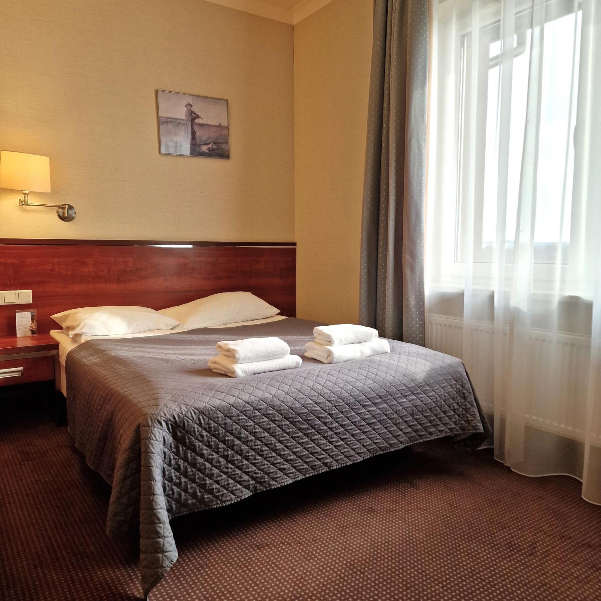 Hotel Panorama Mszczonów Buitenkant foto